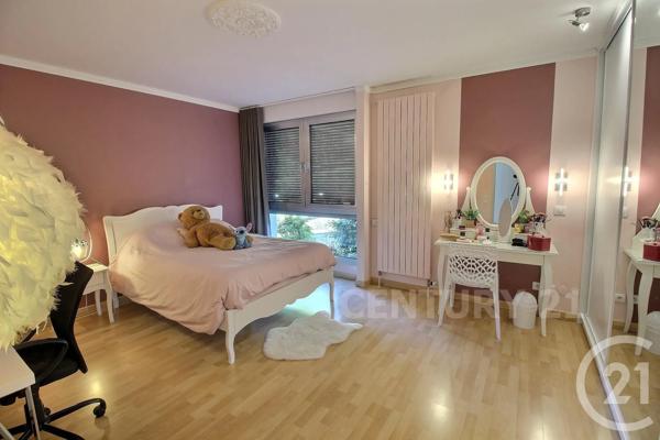 Maison à vendre  11 pièces - 406,58 m 2   ST AVOLD  - 57