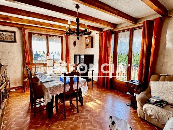 À vendre Maison 11 pièces 223 m² - Villar-saint-pancrace 05100