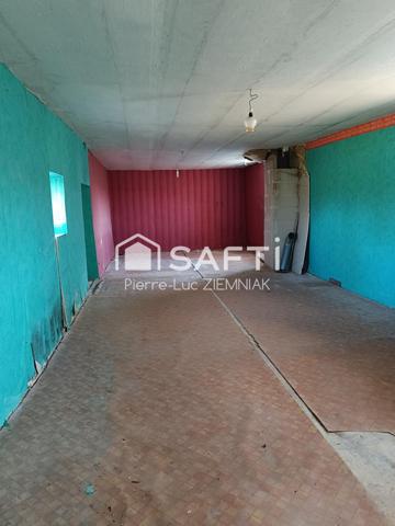 Terrain viabilisé de 4 071 m² + maison à réhabiliter