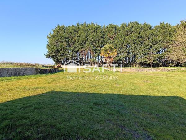 Terrain viabilisé de 4 071 m² + maison à réhabiliter