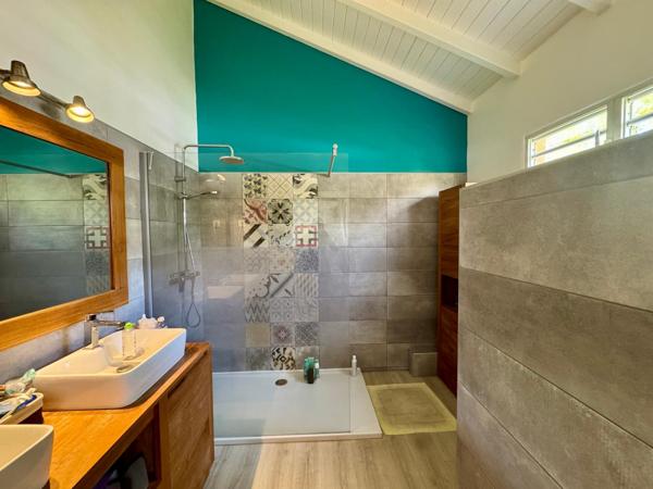 Villa idéalement située - résidence lotissement privé