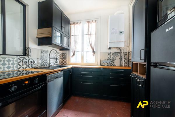 Appartement 2/3 Pièces à La Garenne-Colombes €309 000 ** - Référence 493CLR
