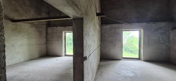 Maison à Saint-Léonard-des-Bois, 72130 - 5 pièces 160m²