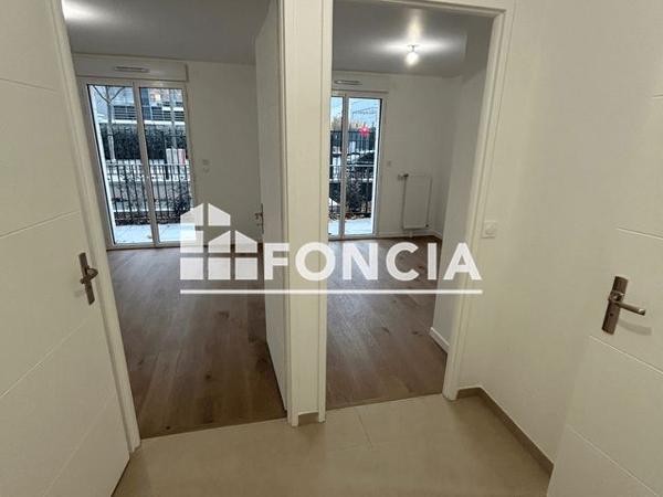 Location Appartement 3 pièces 56.3 m² - Le Plessis Robinson 92350