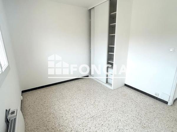 Location Appartement 4 pièces 80 m² - 60 RUE ALPHONSE DAUDET La Garde 83130
