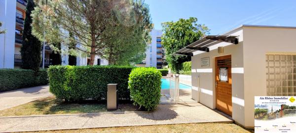Centre-ville Villefranche-sur-Saône proximité gare Appartement 2 chambres, balcon et garage