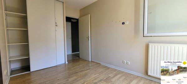 Centre-ville Villefranche-sur-Saône proximité gare Appartement 2 chambres, balcon et garage