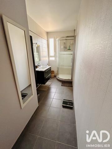 Appartement à vendre 3 pièces 65 m² Saint-Julien-les-Villas
