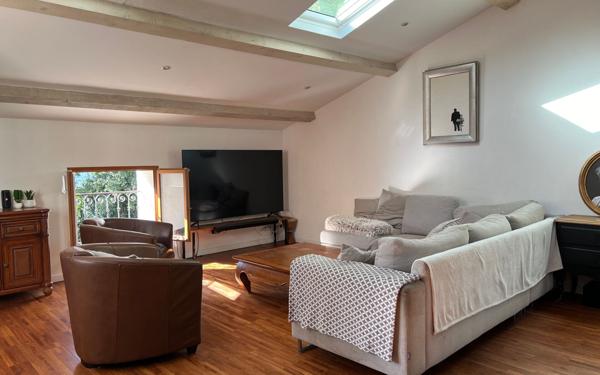 Maison à vendre    3 pièces • 98 m2 Callian