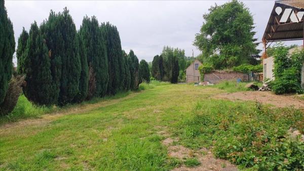 SUPERBE TERRAIN A BATIR