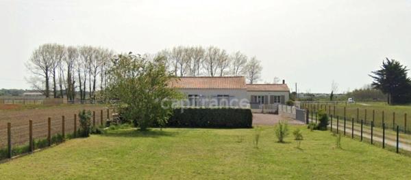 Maison à vendre 4 pièces SAINT PIERRE D'OLERON (17)