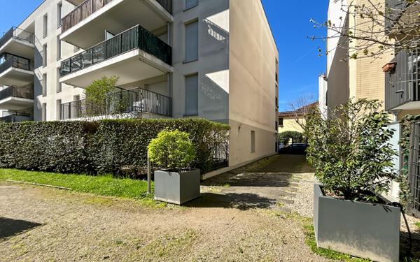 Appartement à vendre    3 pièces • 67,03 m2 Villeurbanne