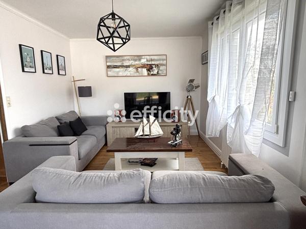 Maison 5 pièces - 135 m²