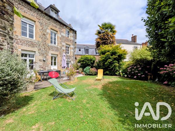 Maison à vendre 11 pièces 220 m² Fougères