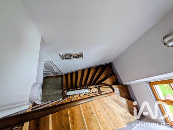 Maison à vendre 11 pièces 220 m² Fougères
