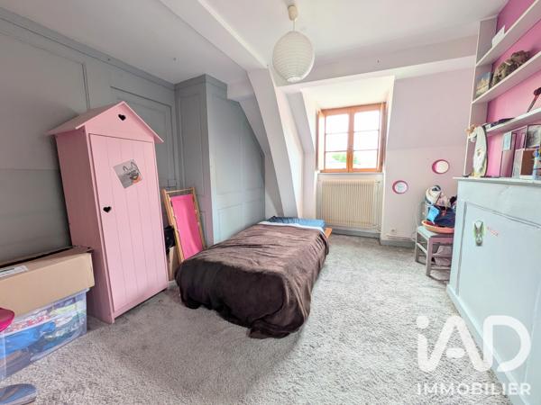 Maison à vendre 11 pièces 220 m² Fougères