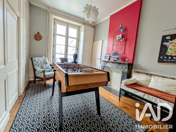Maison à vendre 11 pièces 220 m² Fougères