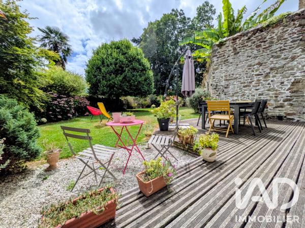 Maison à vendre 11 pièces 220 m² Fougères