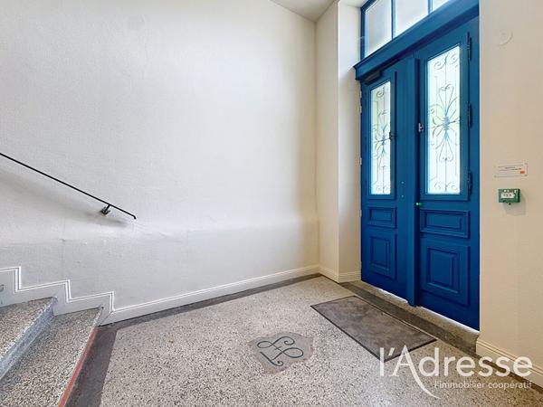 QUARTIER ST THERESE - RÉSIDENCE 1903 - SUPERBE 2 PIÈCES DE 41,70 M²