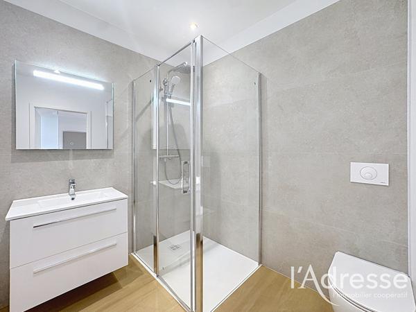 QUARTIER ST THERESE - RÉSIDENCE 1903 - SUPERBE 2 PIÈCES DE 41,70 M²