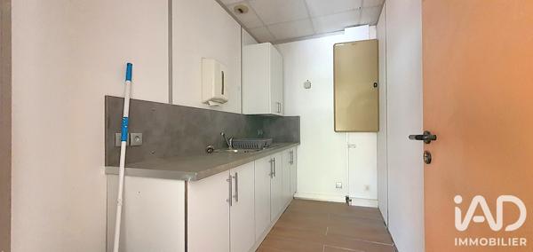 Bureaux à vendre 330,31 m² Trappes