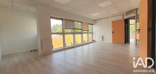 Bureaux à vendre 330,31 m² Trappes