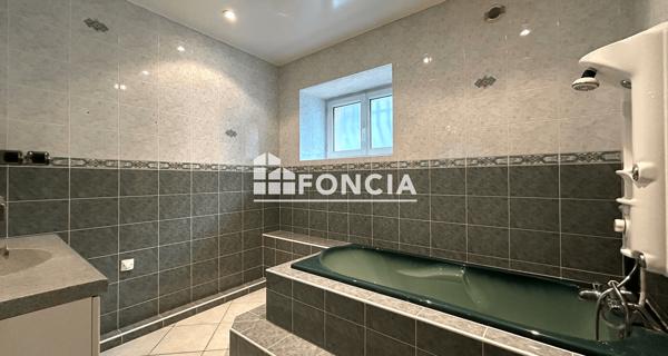 À vendre Maison 5 pièces 157 m² - Voreppe 38340