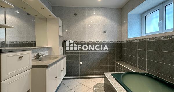 À vendre Maison 5 pièces 157 m² - Voreppe 38340