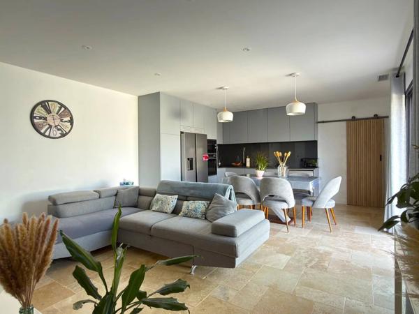 Maison avec piscine, au calme – À 10 min de La Rochelle