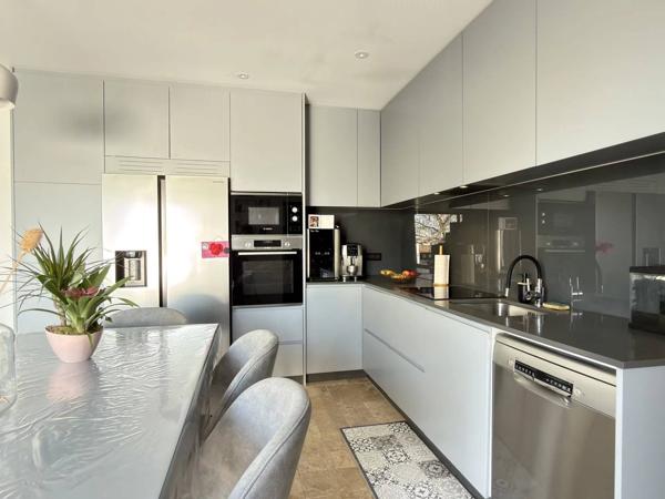 Maison avec piscine, au calme – À 10 min de La Rochelle