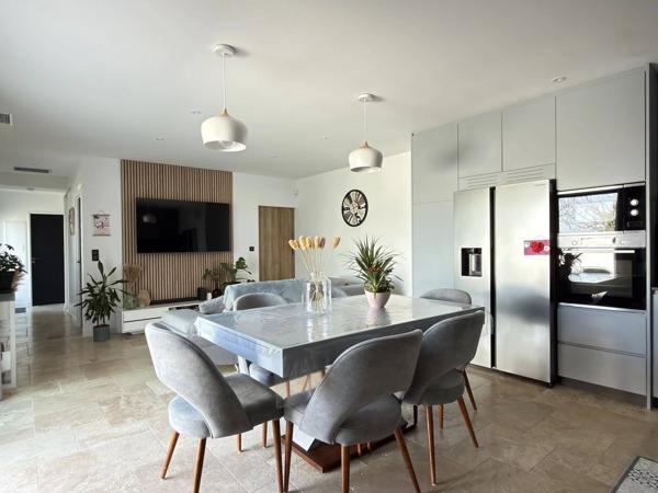 Maison avec piscine, au calme – À 10 min de La Rochelle