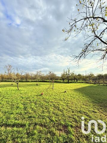 Maison rustique 5 pièces de 203 m² à Gardonne (24680)