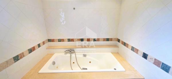 Maison spacieuse de 6 pièces avec piscine à vendre à Limoux