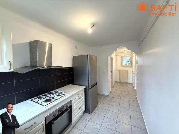Superbe appartement de 3 pièces disposant d'une cave et d'un grenier !