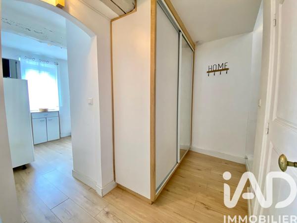 Location appartement 3 pièces 77 m² Saint-Paul-en-Forêt
