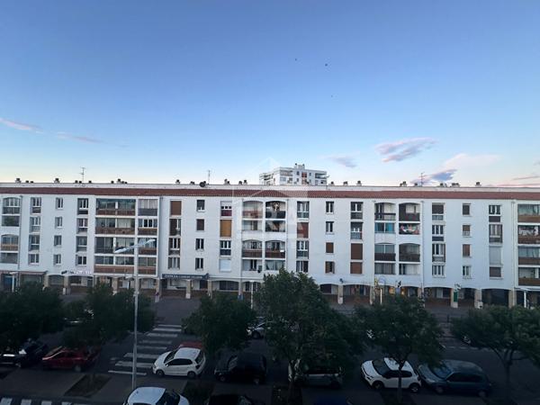 À vendre ? Appartement T3 au dernier étage ? Secteur Moulin à Vent, Perpignan