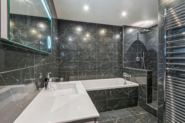 Vente Appartement de luxe Puteaux 5 Pièces 145 m²