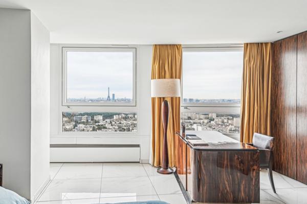 Vente Appartement de luxe Puteaux 5 Pièces 145 m²