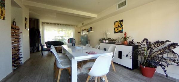 Maison 149 M2 – 4 chambres jardin et piscine 250 000 €
