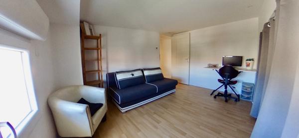 Maison 149 M2 – 4 chambres jardin et piscine 250 000 €