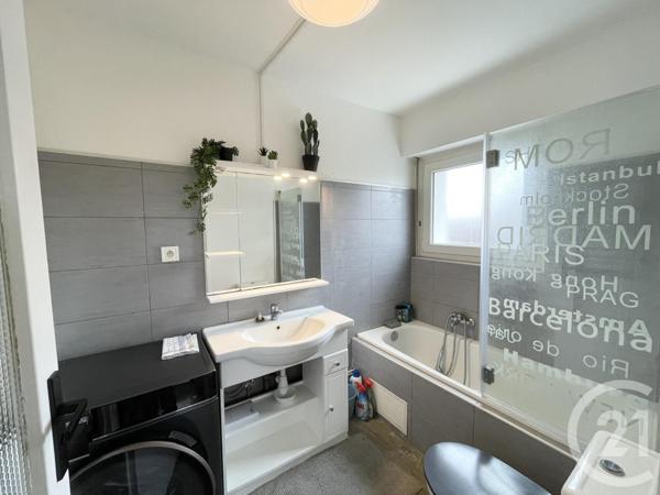 Appartement F2 à vendre  2 pièces - 41,54 m2 ILLKIRCH GRAFFENSTADEN - 67