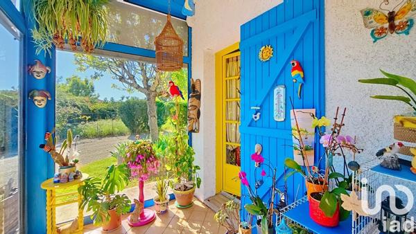 Maison traditionnelle 8 pièces de 176 m² à Lafrançaise (82130)