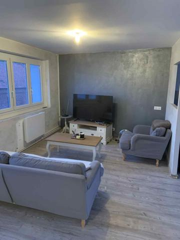 Ce bien n'est pas qu'un simple immeuble de rapport. c'est un outil d'investissement et de développement professionnel, entre 8 et 11 % de rentabilité