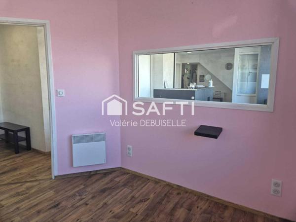 Ce bien n'est pas qu'un simple immeuble de rapport. c'est un outil d'investissement et de développement professionnel, entre 8 et 11 % de rentabilité