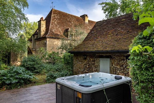 Vente Maison de luxe Le Bugue 8 Pièces 246 m²