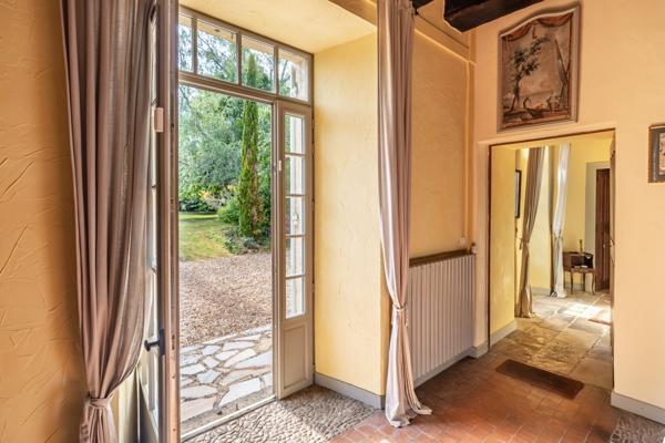 Vente Maison de luxe Le Bugue 8 Pièces 246 m²