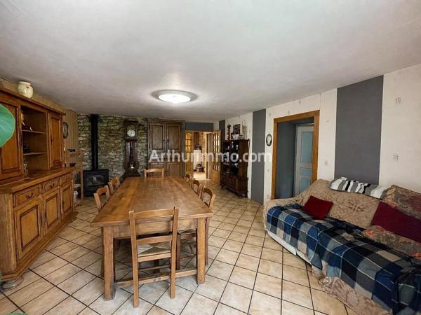 Vente                                                      Maison
                        
                     6 pièces                      128 m2                     à Châtillon