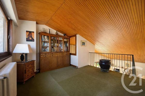 Maison à vendre  6 pièces - 149,87 m 2   ST MAUR DES FOSSES  - 94