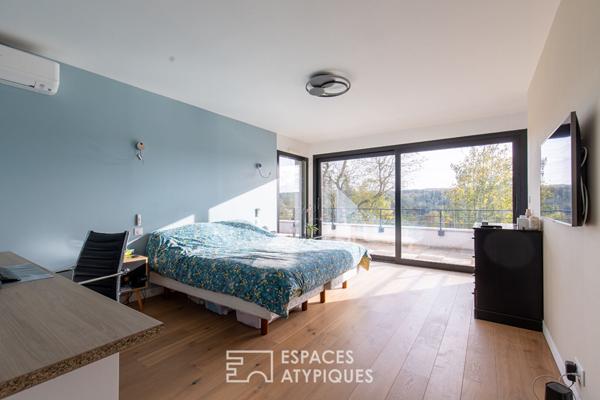 Maison d’architecte : Haute Performance Environnementale avec vaste jardin et vue dégagée