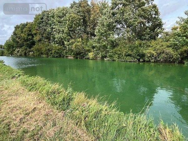Terrain à Batir à vendre à Saint-Léonard dans la Marne (51500), ref : 51095/178